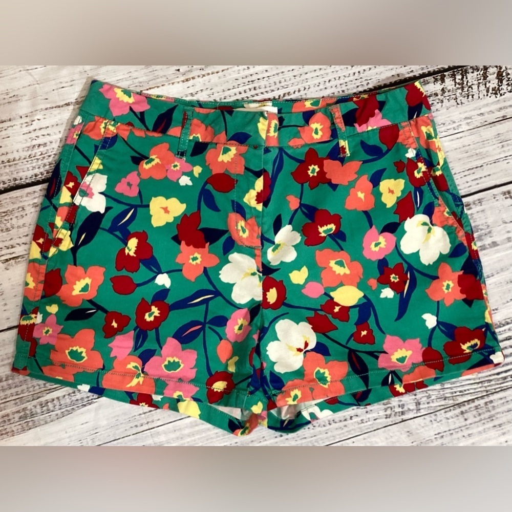 Elle Festive Floral Chino Shorts Women’s Size 4